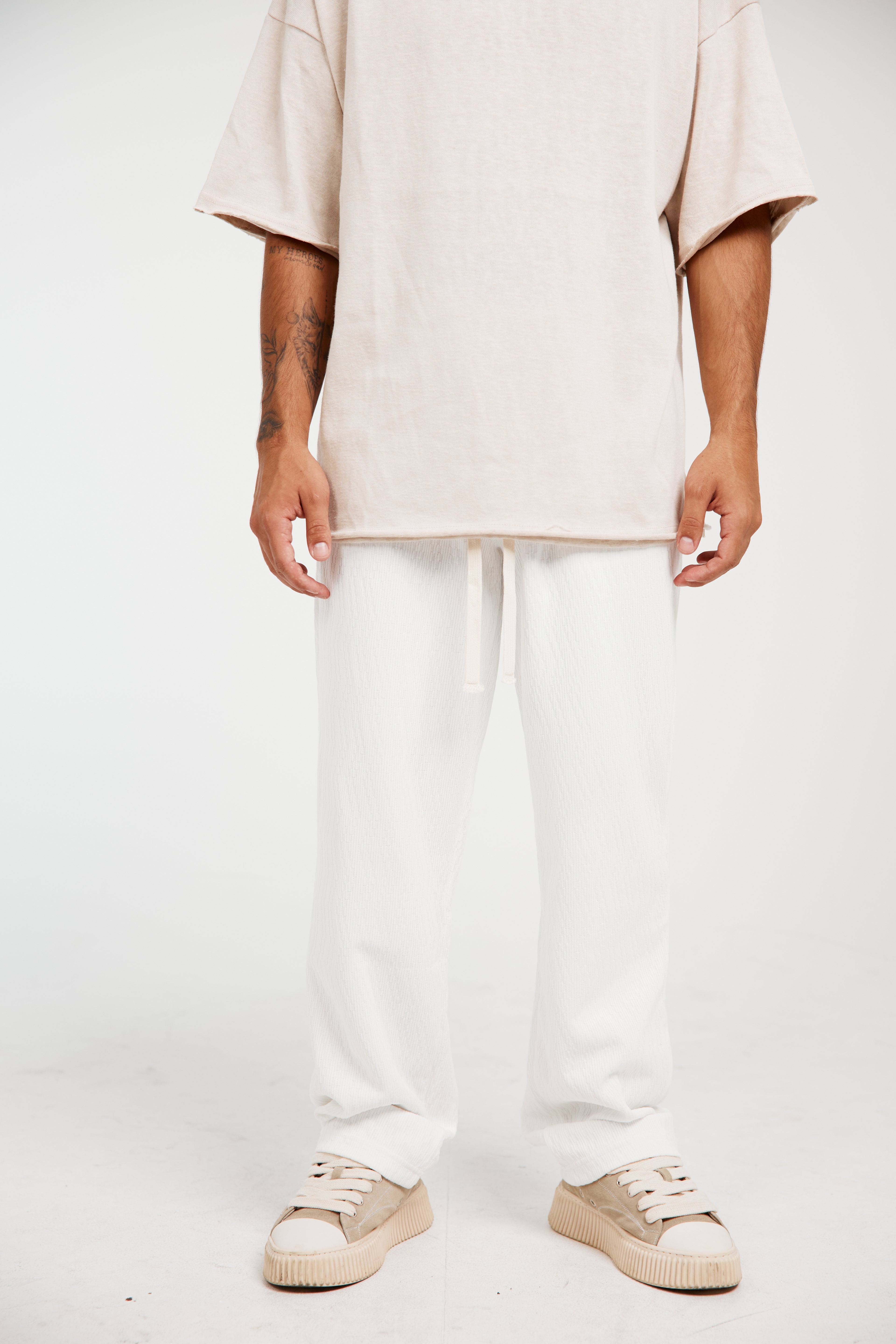 TEXTURE 104 - White