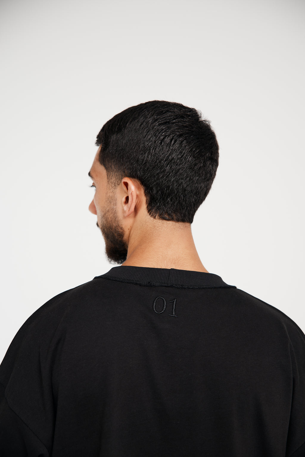 Core T - Black 01
