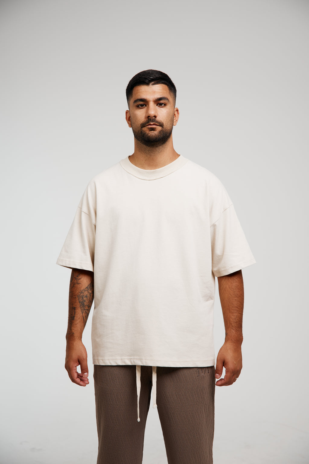 Core T - Cream 01